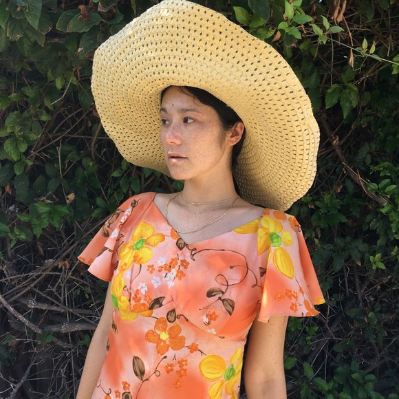 90s *Maluna Hawaii* Floral Creamsicle Maxi Dress - Picture 2 of 5